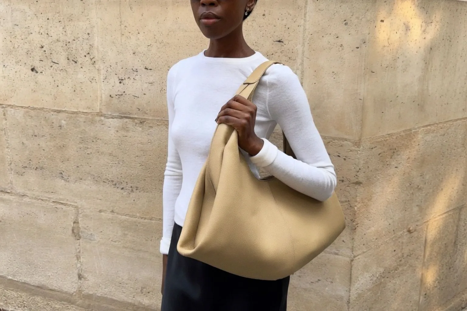 Le guide des sacs en cuir que les Parisiennes portent vraiment au quotidien