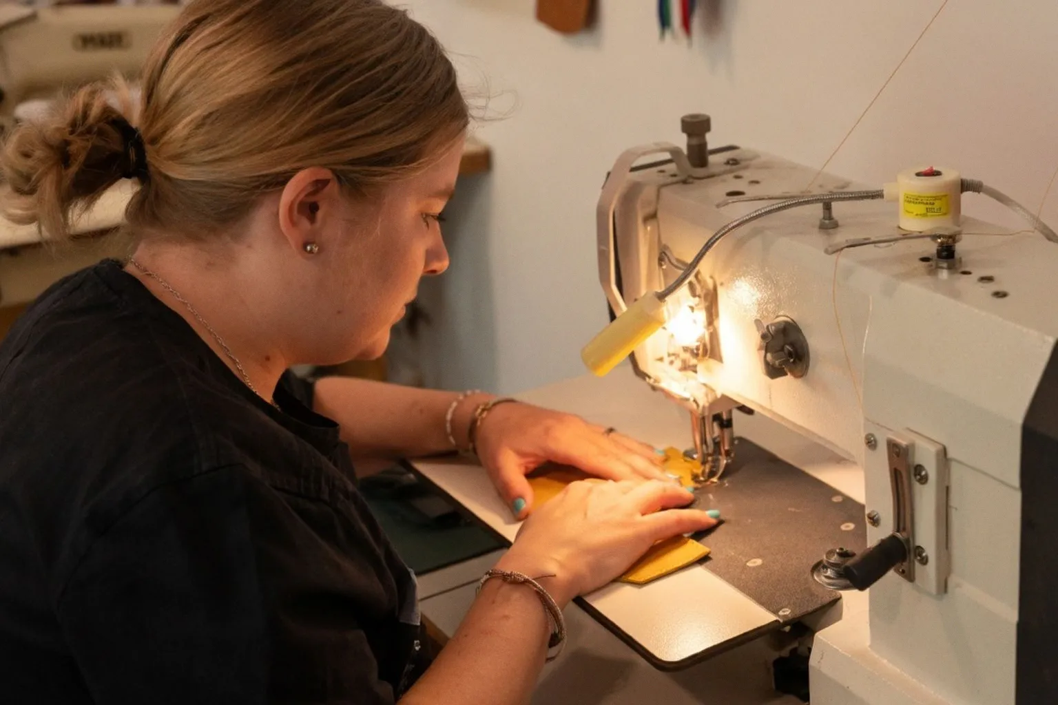 Les Cuirs de Camille : l'artisanat maroquinier au service de la durabilité