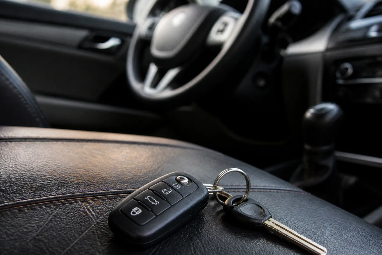 Location voiture jeune conducteur : l'astuce pour payer moins