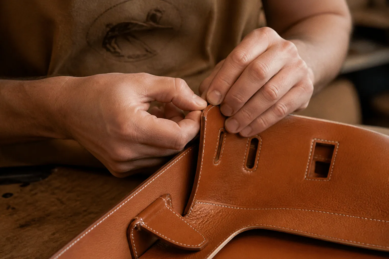 Maroquinerie Hermès : le savoir-faire artisanal au cœur de la croissance 2026