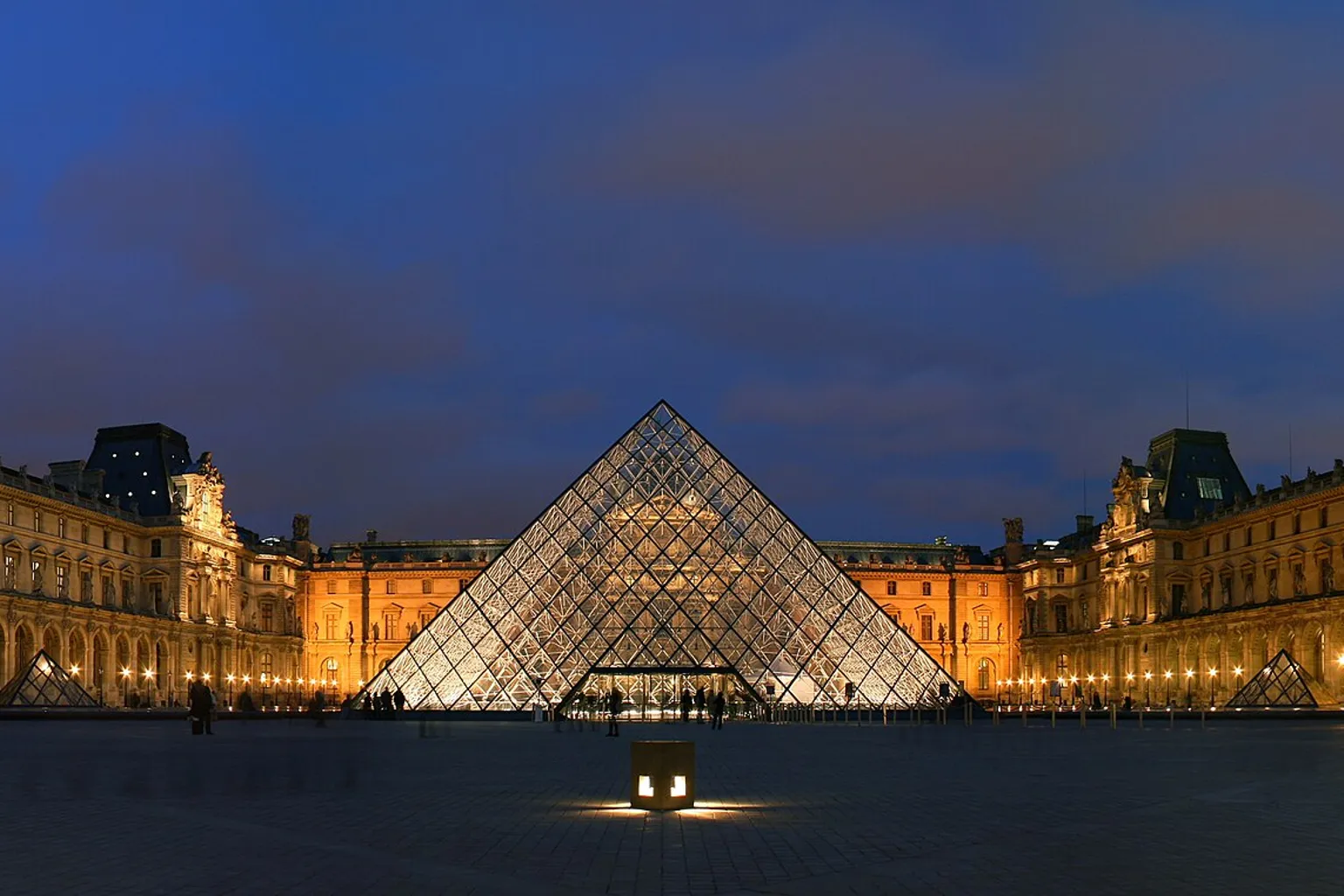 Musée du Louvre tarifs : optimiser son accès pour une visite fluide